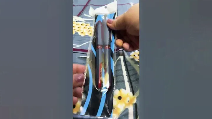 Unboxing Schneider One Business 0.6mm Roller Ball Pen (Pack of 2) from Flipkart. Unboxing ASMR.