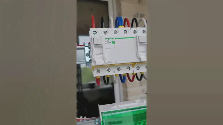 Работа на смарку из-за шнайдера🤣почему все делают в узо ноль с права а у шнайдер с лево😟накосячил😁