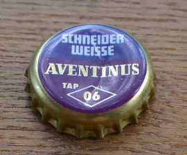 Кронен-пробка из России. SCHNEIDER WEISSE. AVENTINUS. №6. мятая