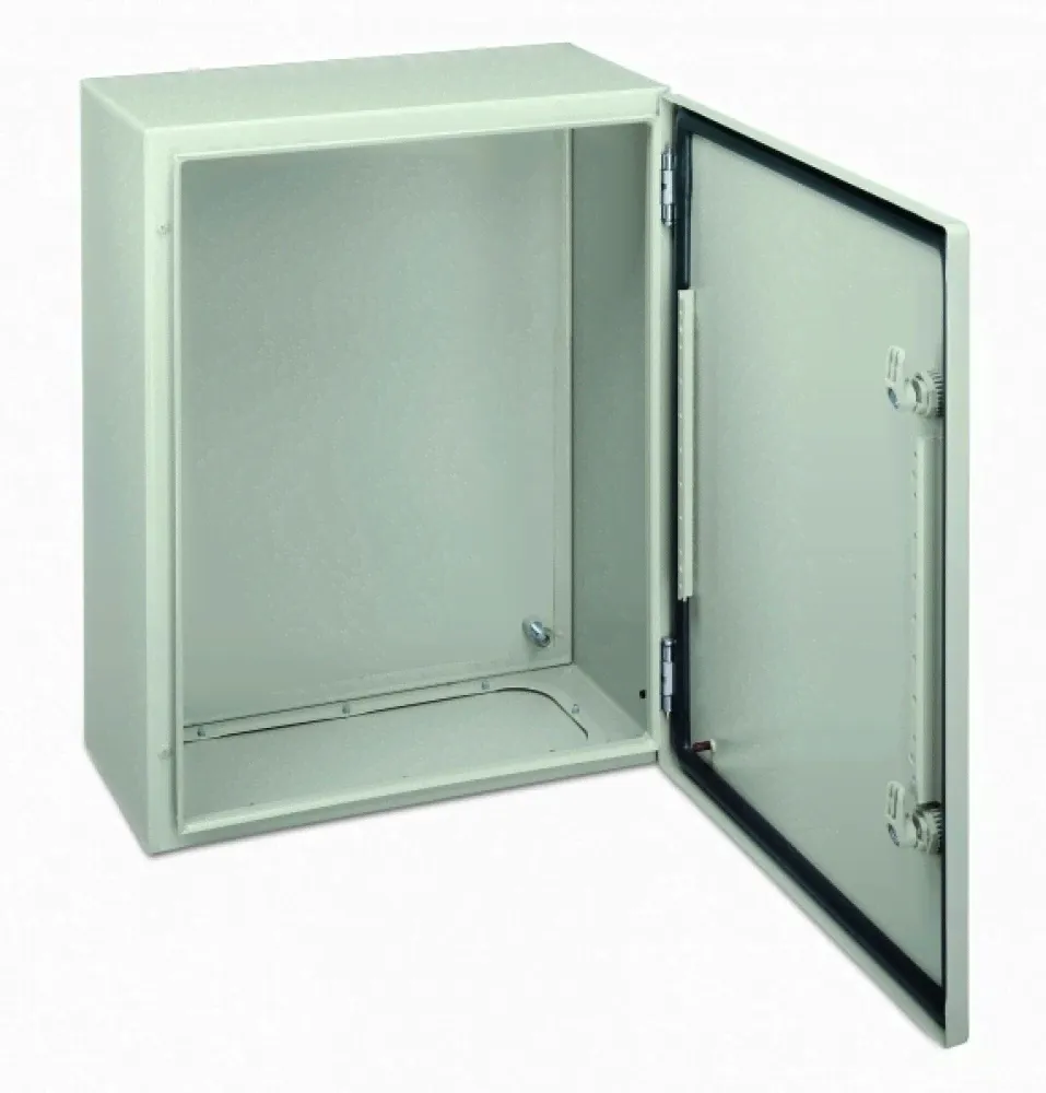 Шкаф CRN с платой 600х600х250 Schneider Electric NSYCRN66250P-0